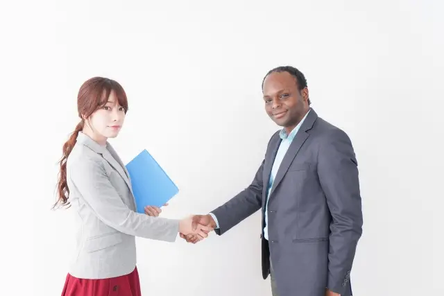 神奈川県の企業必見！高度外国人材受入支援補助金のメリットと申請方法（2025年12月4日）